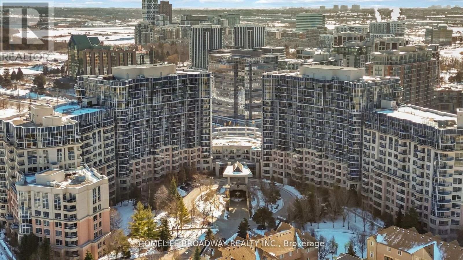 Property Photo: 23 Cox Boulevard 263 ON L3R 7Z9