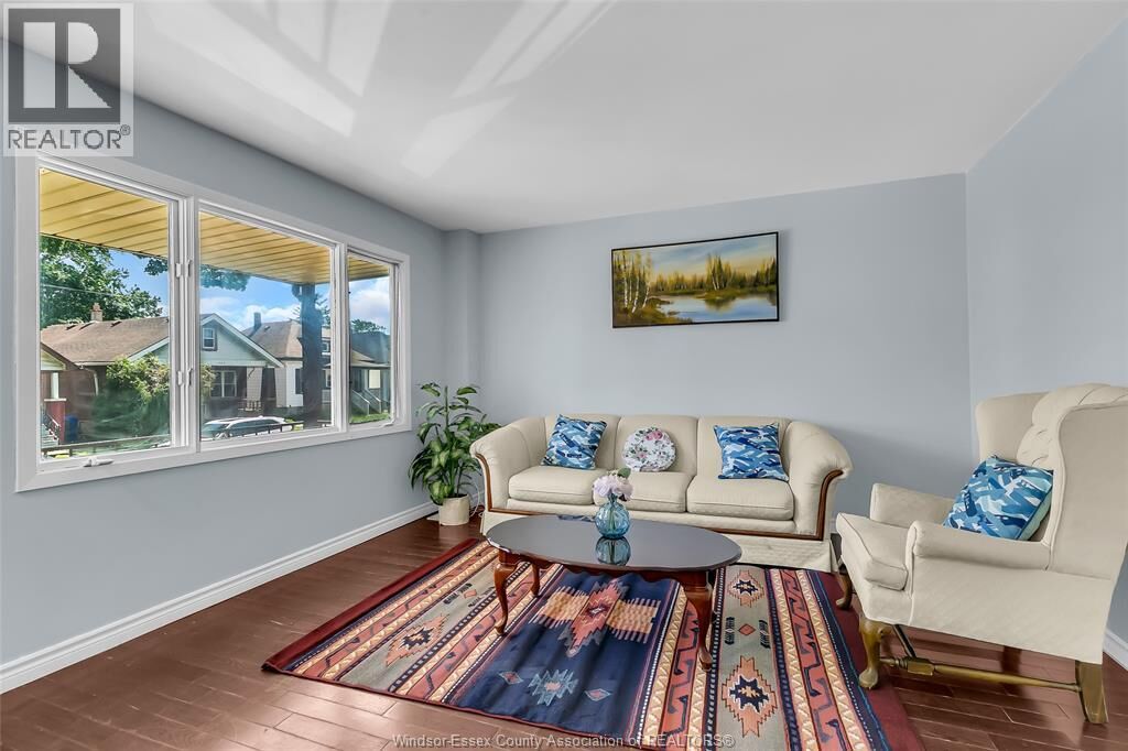 Property Photo:  397 Josephine  ON N9B 2K9 