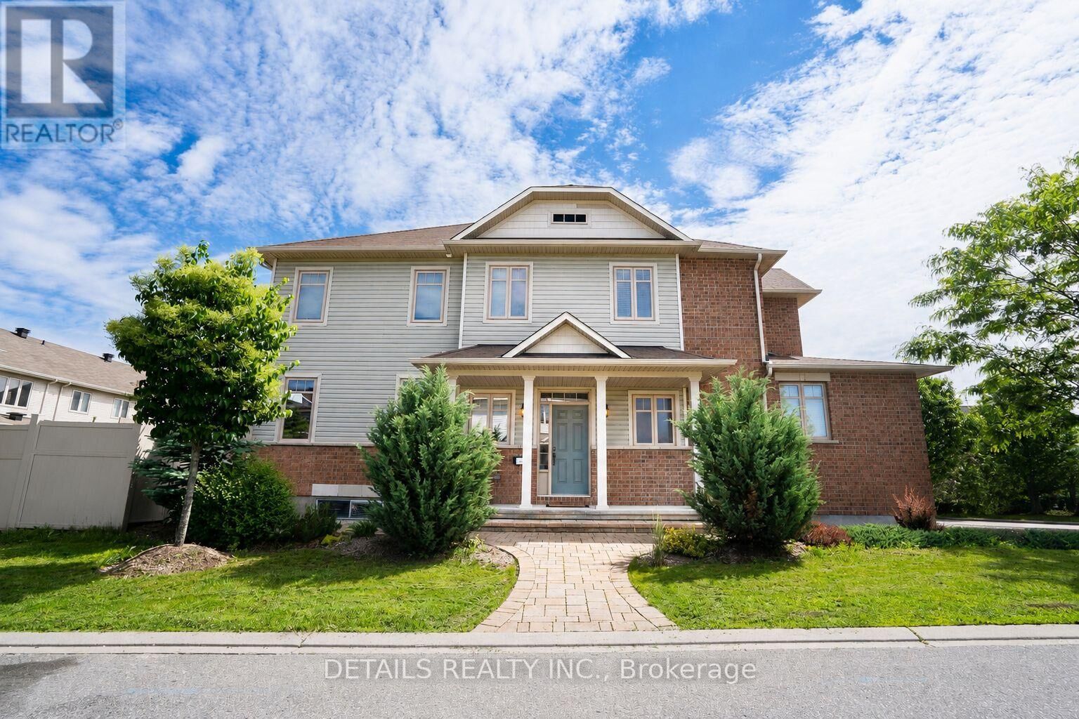 Property Photo: 210 Calaveras Avenue ON K2J 5K5