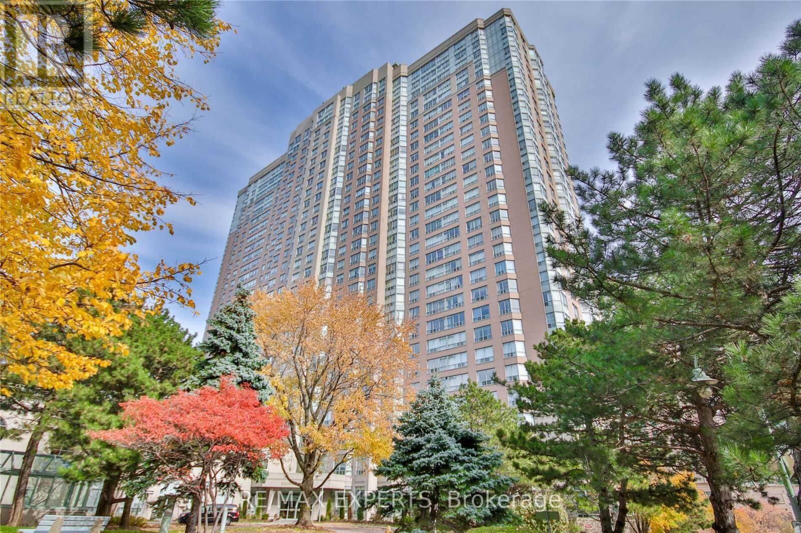 Property Photo:  88 Corporate Drive 819  ON M1H 3G6 
