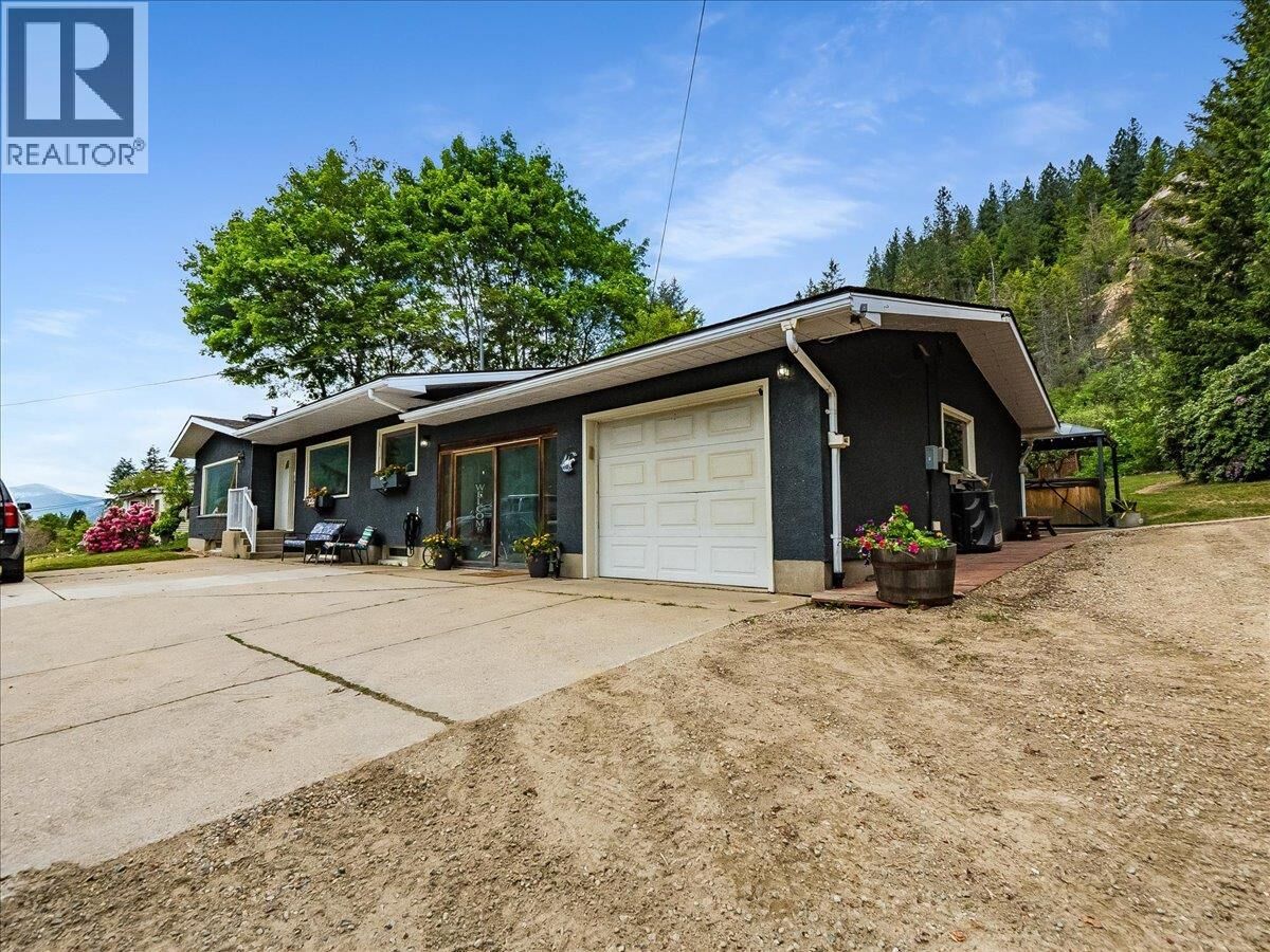 Property Photo:  2927 Upper Levels Road  BC V0G 1X0 