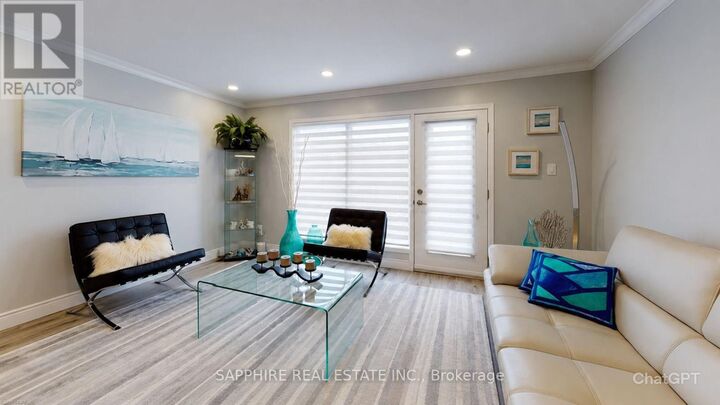 Property Photo:  650 Wonderland Road South  ON N6K 1L8 