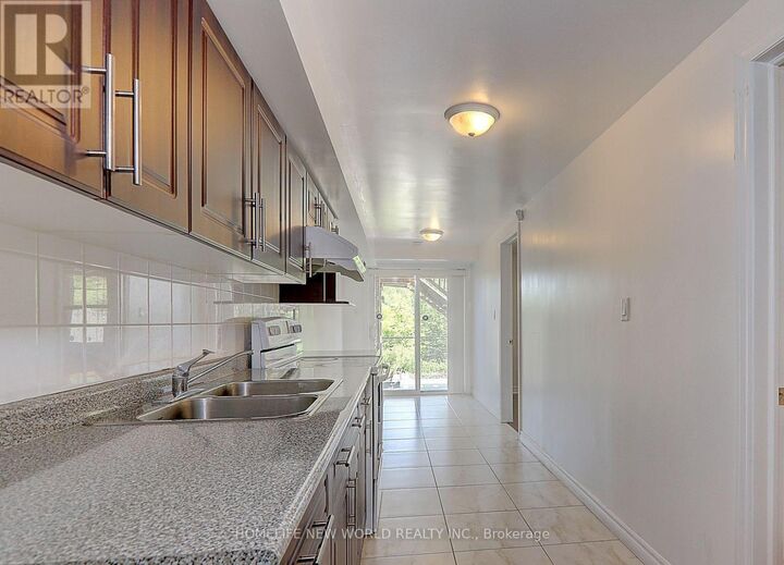 Property Photo:  31 Voysey Way (Bsmt)  ON L3S 0B4 