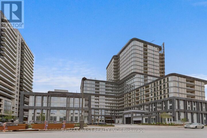 Property Photo:  3240 William Coltson Avenue 205  ON L6X 0X1 