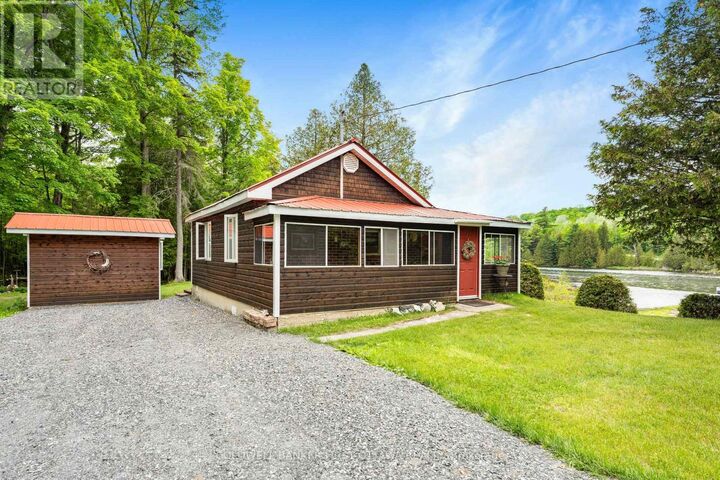 Property Photo: 1025 Arcol Road ON K0H 2J0