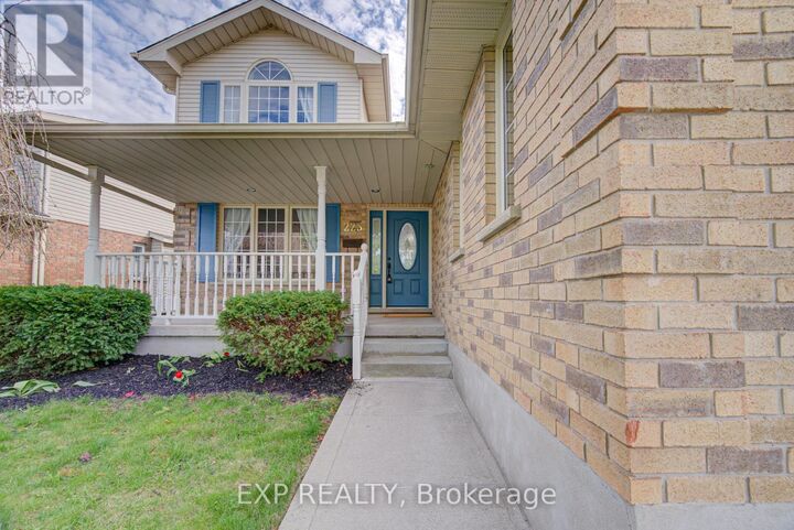 Property Photo: 225 Dartmoor Crescent ON N2K 3S9