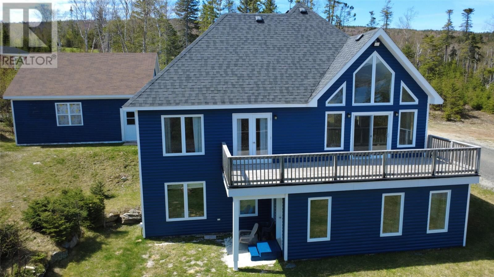 Property Photo: 16 Lakeview Drive NL A2H 2N2