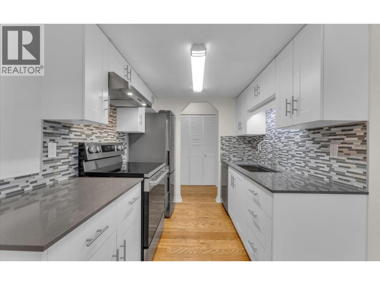 Property Photo:  1641 Woodland Drive 104  BC V5L 3S9 