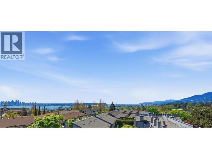 Property Photo:  1345 Chesterfield Avenue 314  BC V7M 2N1 