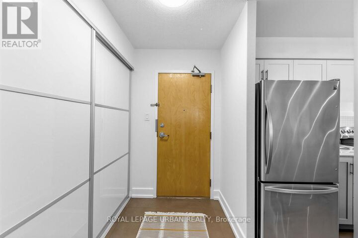 Property Photo:  70 Mill Street 607  ON M5A 4R1 
