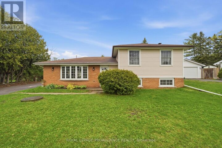 Property Photo:  584 Whites Road  ON K8V 5P8 