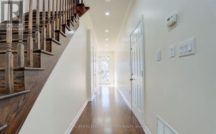 Property Photo:  33 Antibes Drive  ON L6X 0R8 
