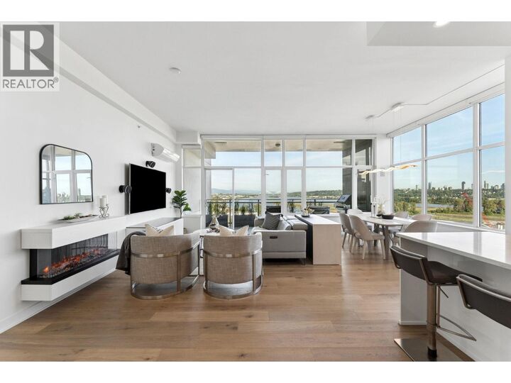 Property Photo:  200 Nelson'S Crescent Ph2  BC V3L 0H9 