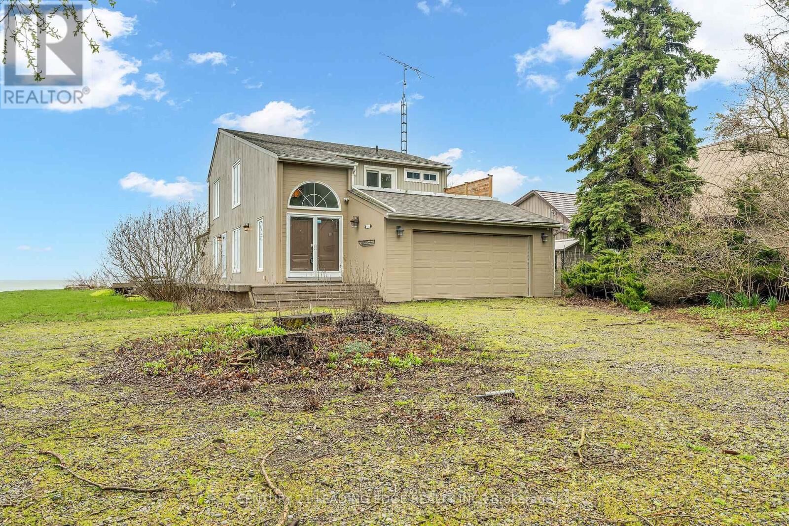 Property Photo: 151 Cedar Crest Beach Road ON L1C 5R2