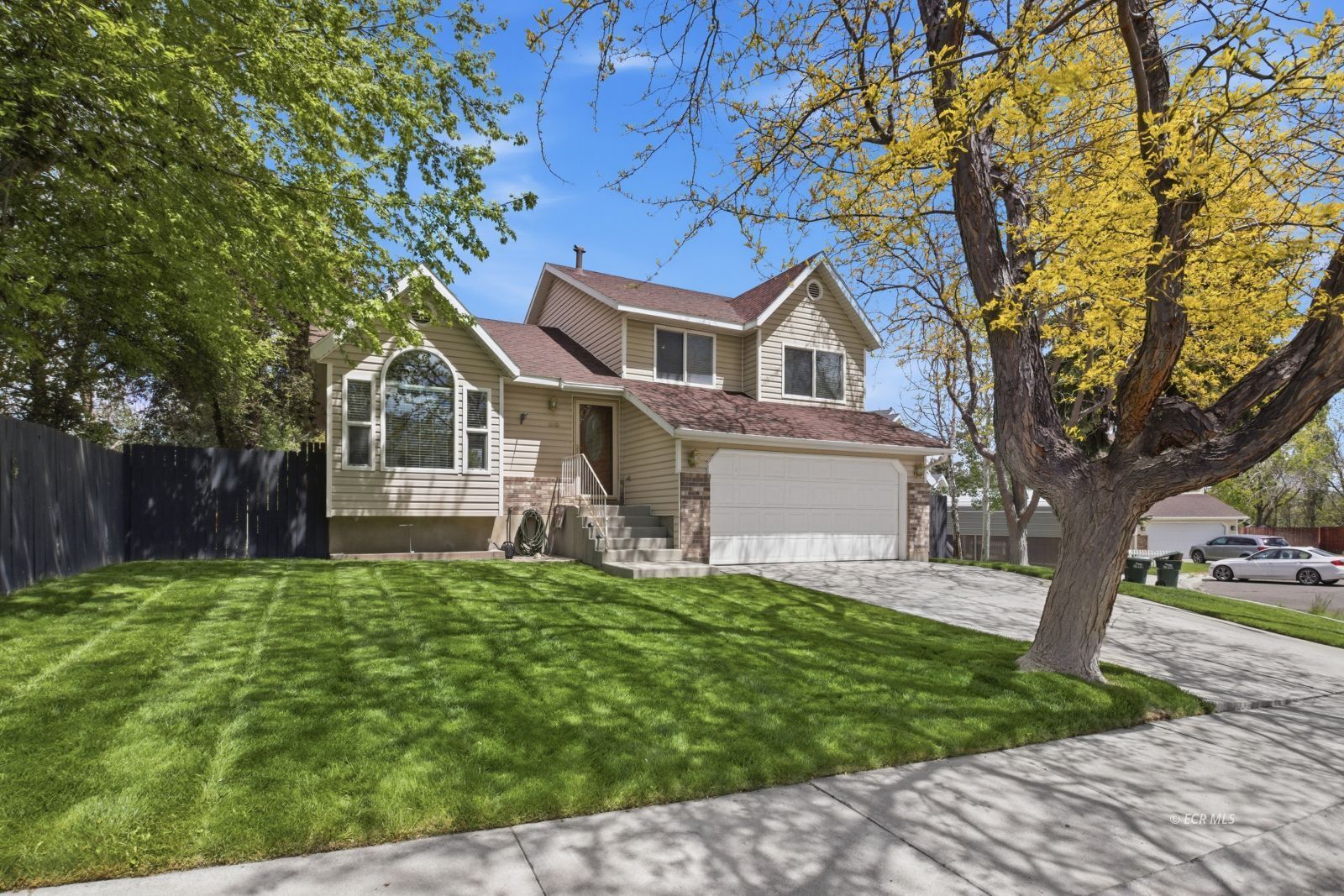 Property Photo:  1380 Suncrest Court  NV 89801 