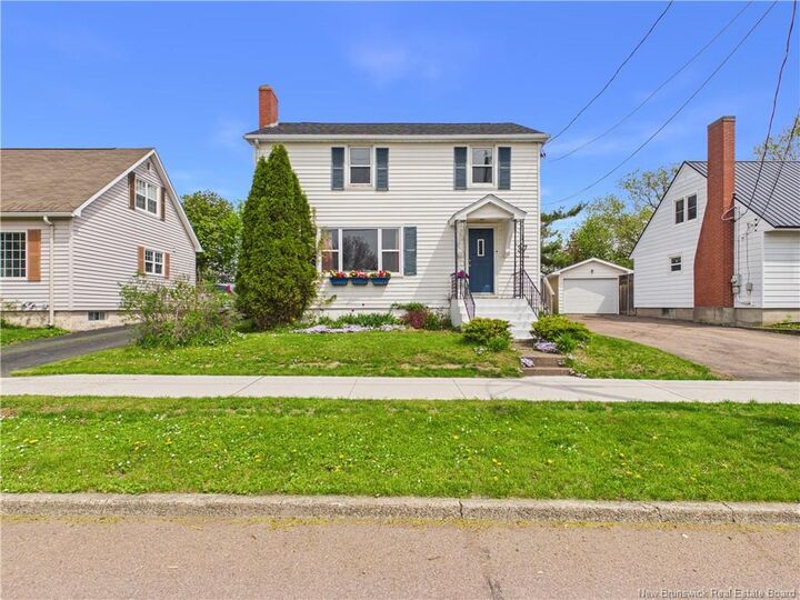 Property Photo:  37 Wellington Avenue  NB E1E 1W1 