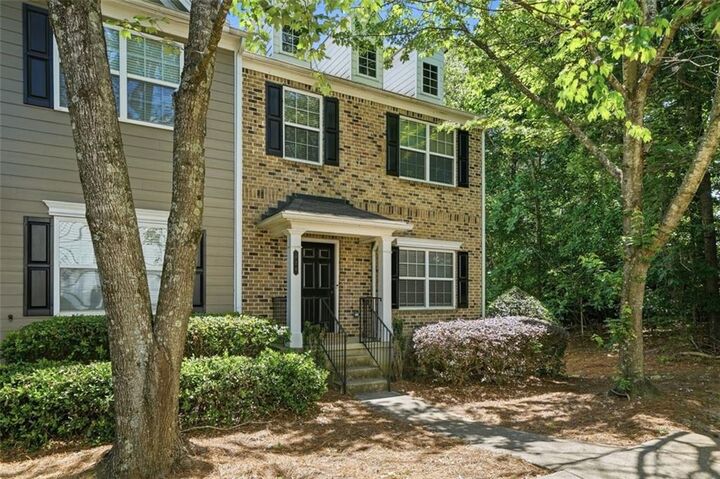 Property Photo: 726 Breeze Lane GA 30188