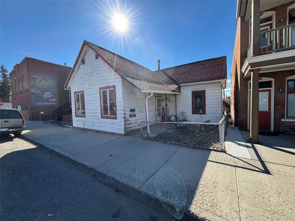 Property Photo:  1130 E. 2nd Street  MT 59701 