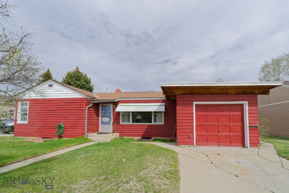 Property Photo: 2210 Massachusetts Avenue MT 59701
