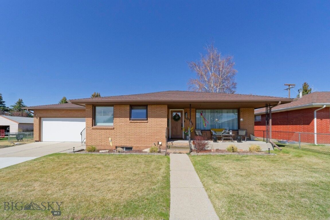 Property Photo:  3111 Ottawa Street  MT 59701 