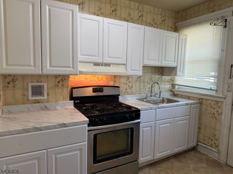 Property Photo: 234 Lafayette Ave NJ 07506
