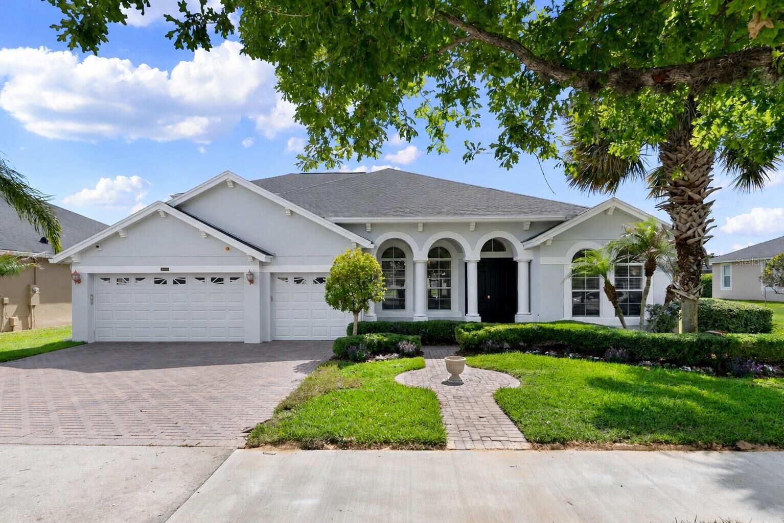 Property Photo: 13014 Aubrey Lane FL 34787