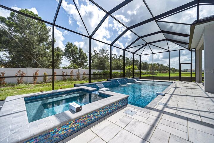 Property Photo:  17547 Palmiste Drive  FL 34202 
