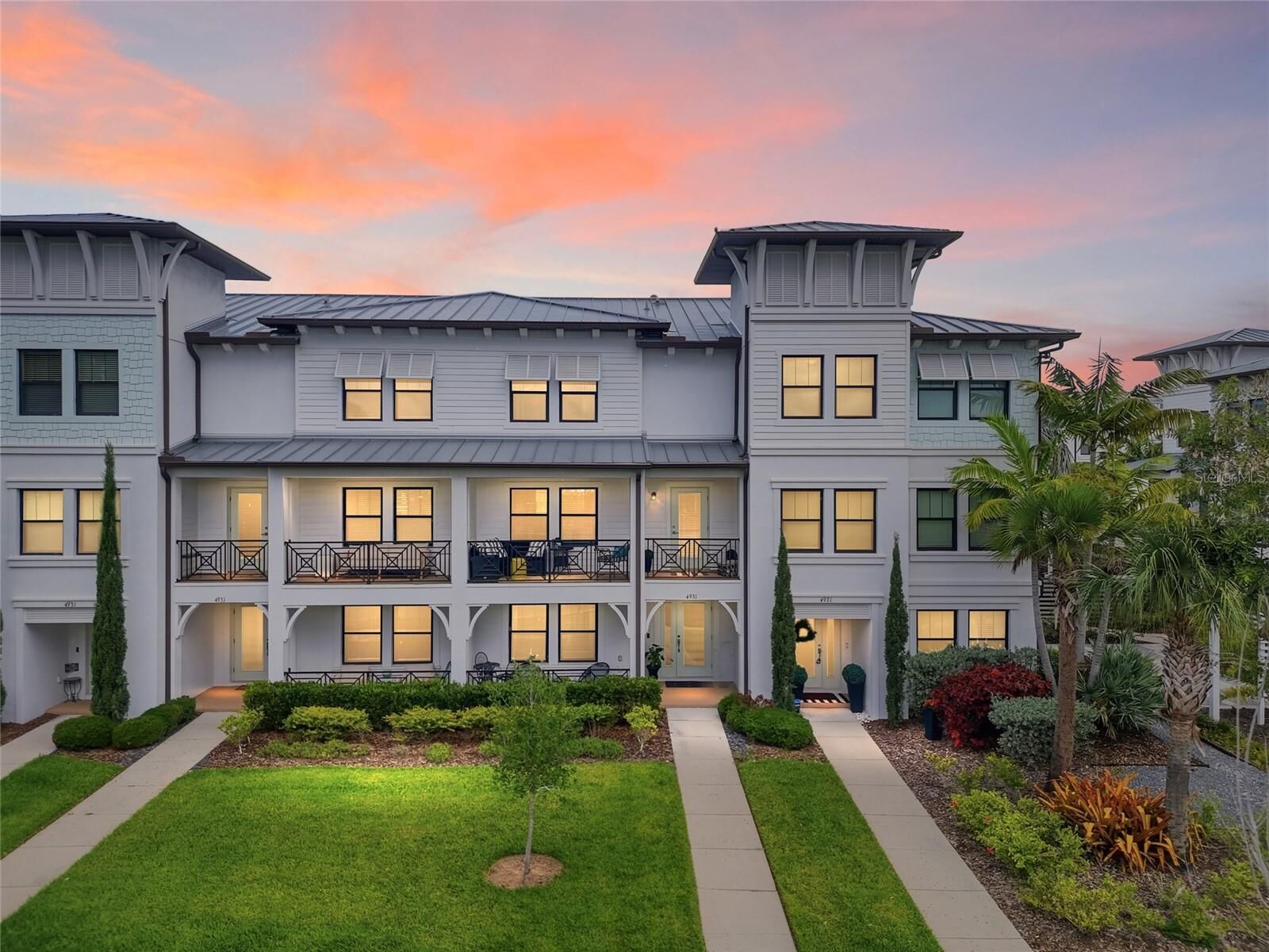 Property Photo:  4931 W Paul Avenue 2  FL 33611 