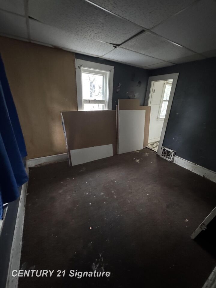 Property Photo:  1904 W Michigan Avenue  MI 48602 