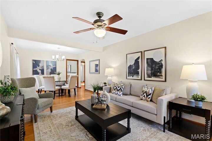Property Photo:  5521 Murdoch Avenue  MO 63109 