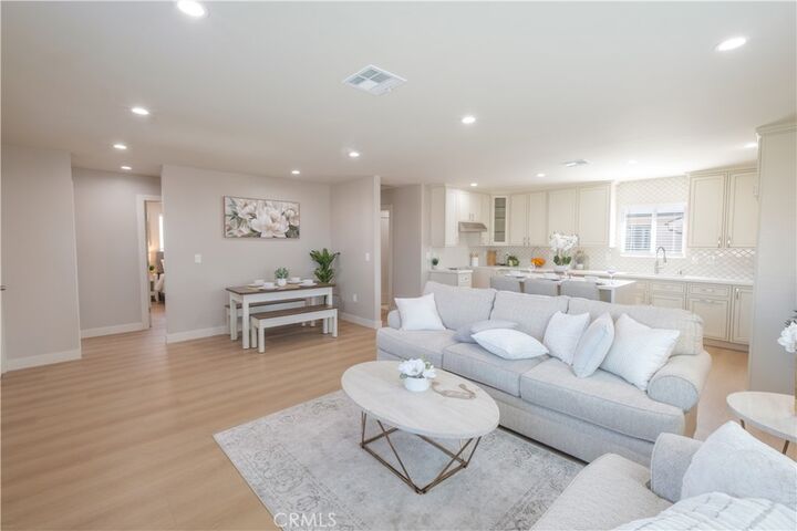 Property Photo:  223 S Aprilia Ave  CA 90220 