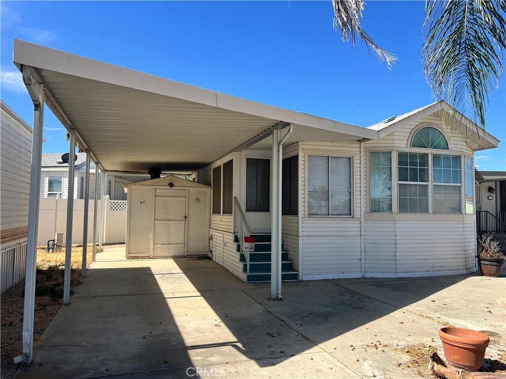 Property Photo:  1295 S Cawston Ave 47  CA 92545 