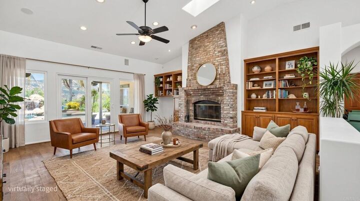 Property Photo:  25280 Paseo De Caballo  CA 92065 