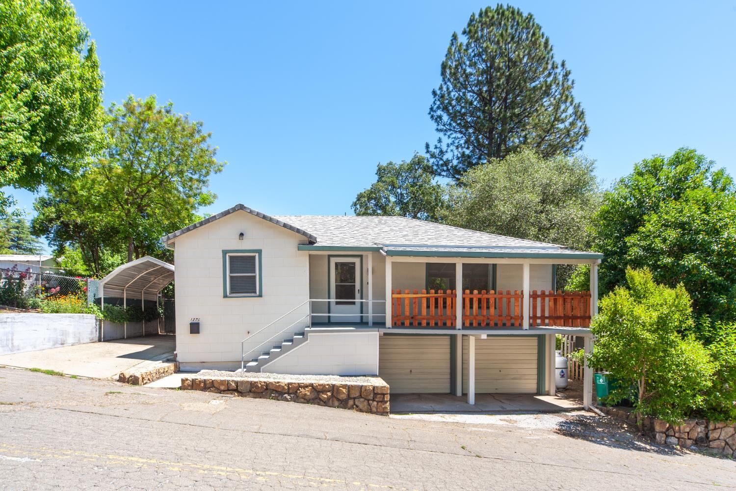 Property Photo: 1278 Rosier Street CA 95667