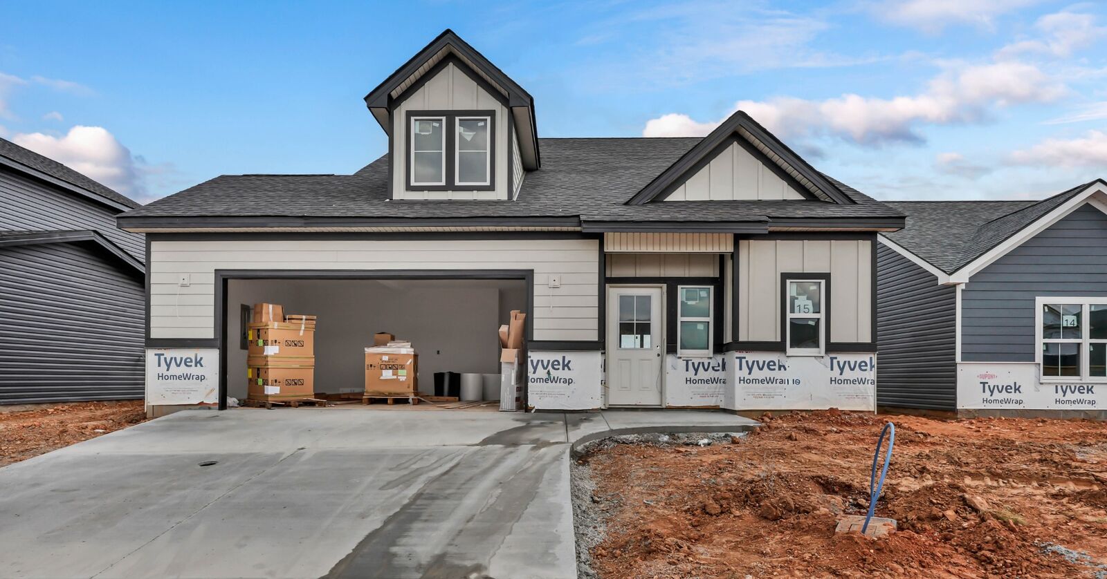 Property Photo:  2725 Brewster Dr  TN 37042 