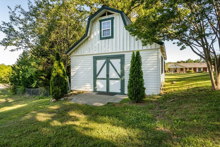 Property Photo:  63 Loving Road  GA 30560 