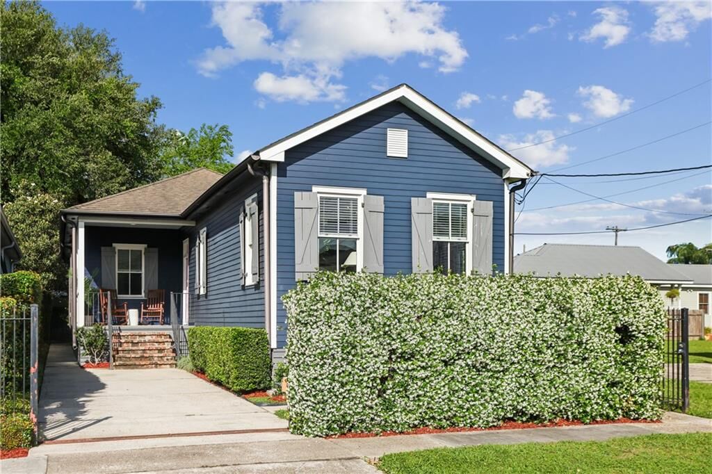 Property Photo: 730 Antonine Street LA 70115