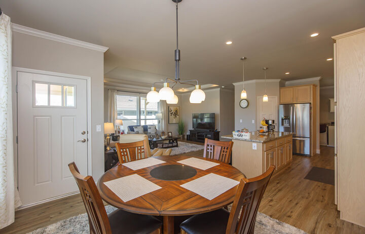 Property Photo:  333 Mountain View Drive 28  OR 97540 