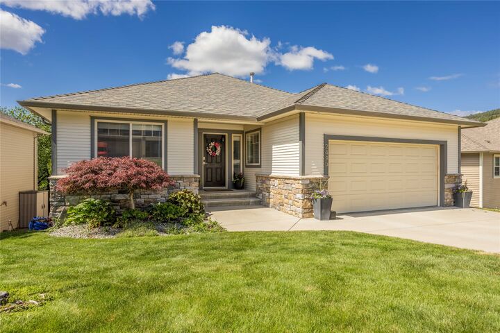 Property Photo: 2493 Ironridge Road BC V4T 2Y4