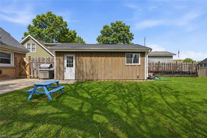 Property Photo:  2074 Churchill Avenue  ON L7R 3T7 