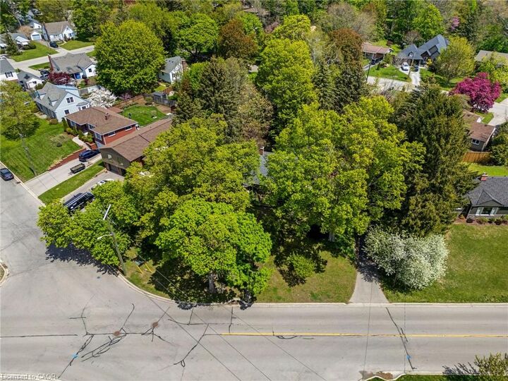 Property Photo: 133 McCall Crescent ON N3Y 2E2