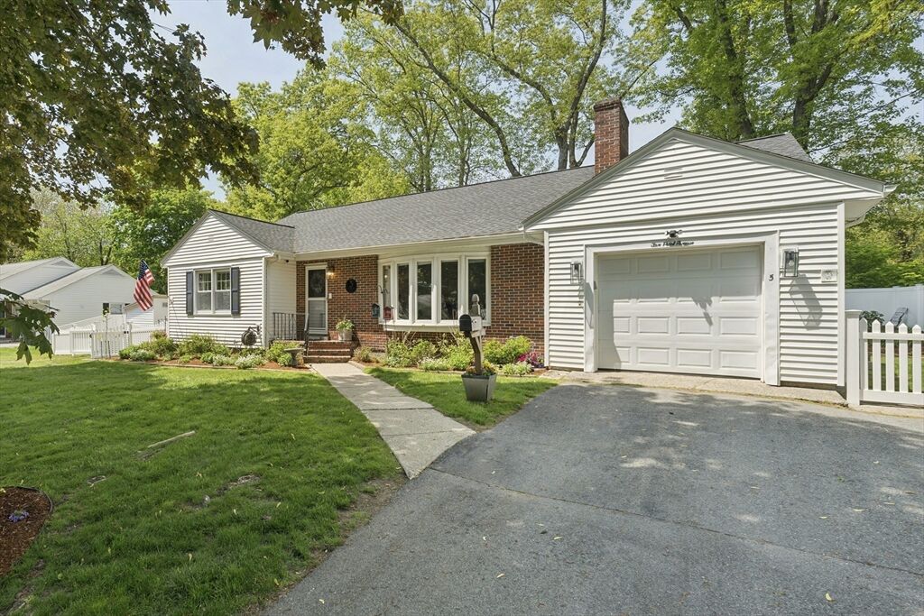 Property Photo:  5 Plant Ave  MA 01749 
