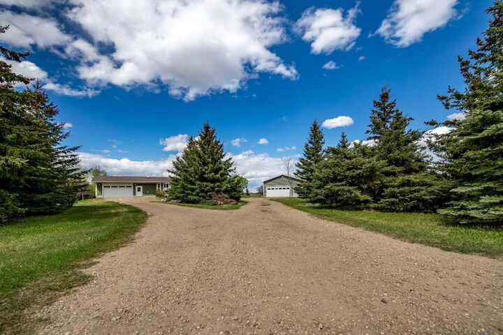 Property Photo:  712074 Range Rd 55 12  AB T8X 4A8 