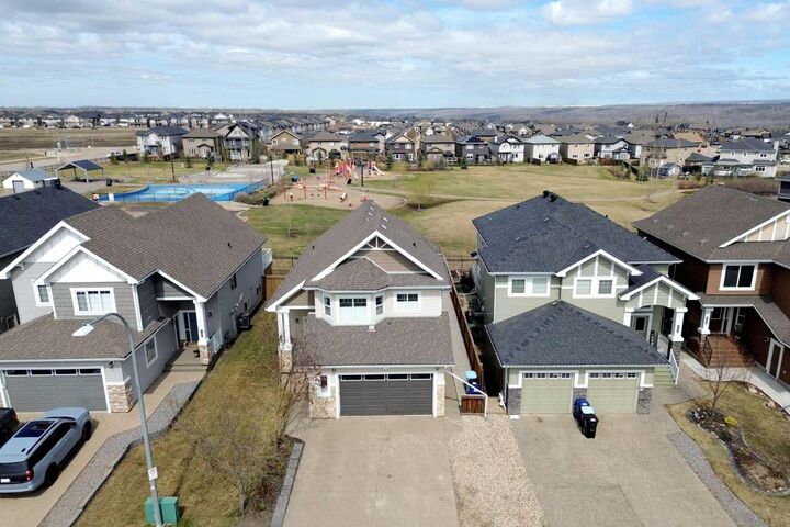 Property Photo:  116 Dakin Drive  AB T9K 0Z8 