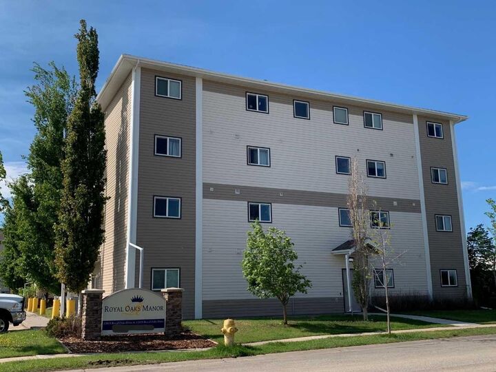 Property Photo:  12025 Royal Oaks Drive 301  AB T8V 2K8 