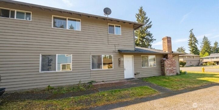 Property Photo: 1266 Woodgate Avenue B WA 98270