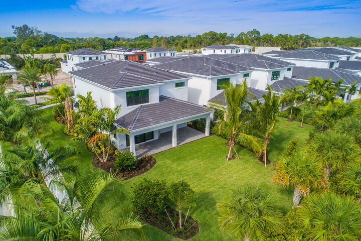 Property Photo:  13487 Artisan Circle  FL 33418 