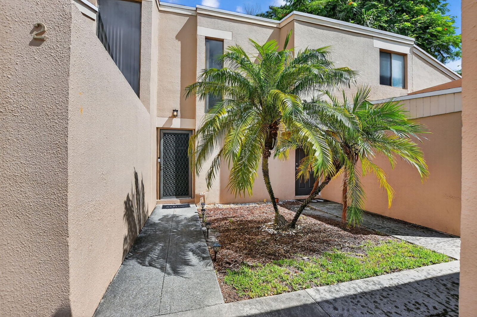 Property Photo:  1061 NW 13th Street 2  FL 33486 