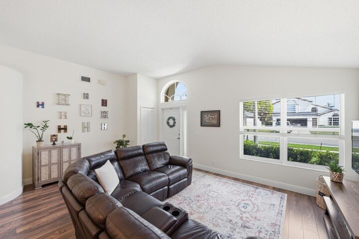 Property Photo:  15181 Oak Chase Court  FL 33414 
