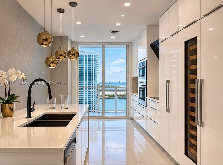 Property Photo:  901 Brickell Key Blvd 3307  FL 33131 